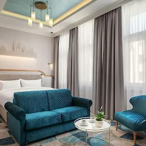 Allure & 4*, Prague Czech Republic